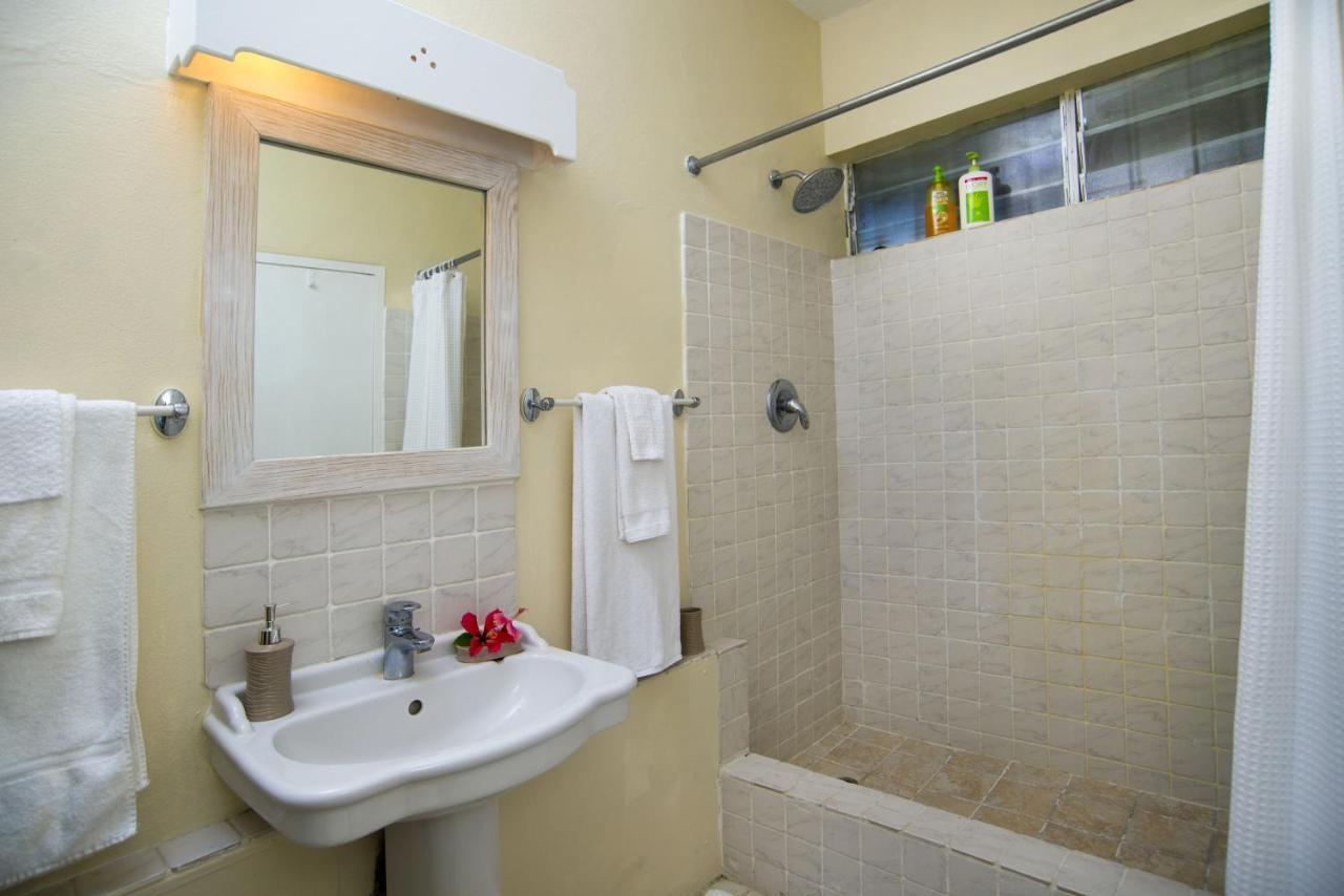 Ground Floor Apartment Located In Hometown, 5 Min Walk To The Beach Άγιος Ιάκωβος Εξωτερικό φωτογραφία
